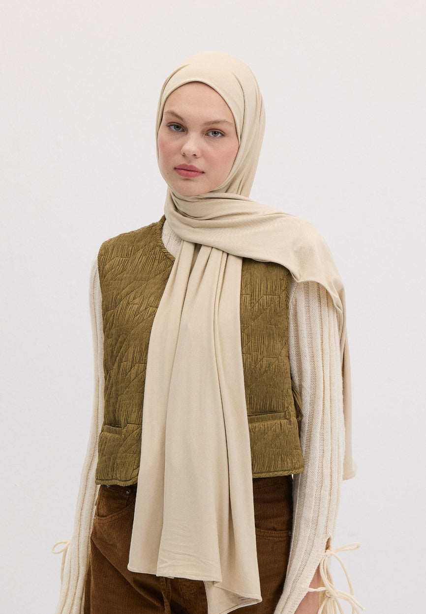 Qivola Bamboo Jersey Scarf in Beige, front view (variant 2)