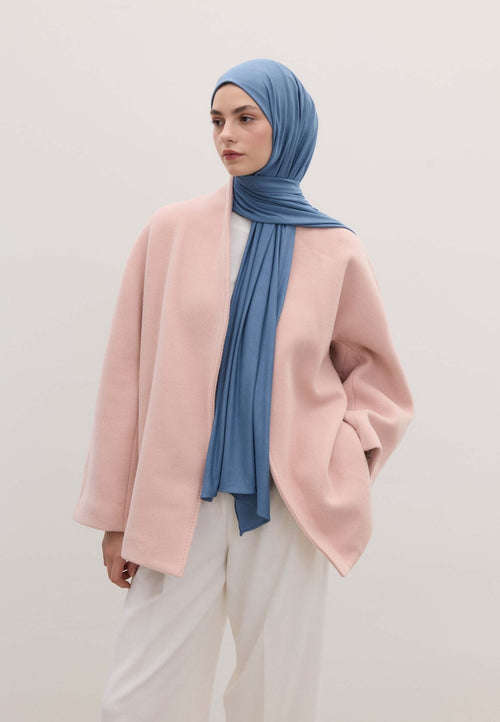 Qivola Bamboo Jersey Scarf in Blue, front view (variant 1)