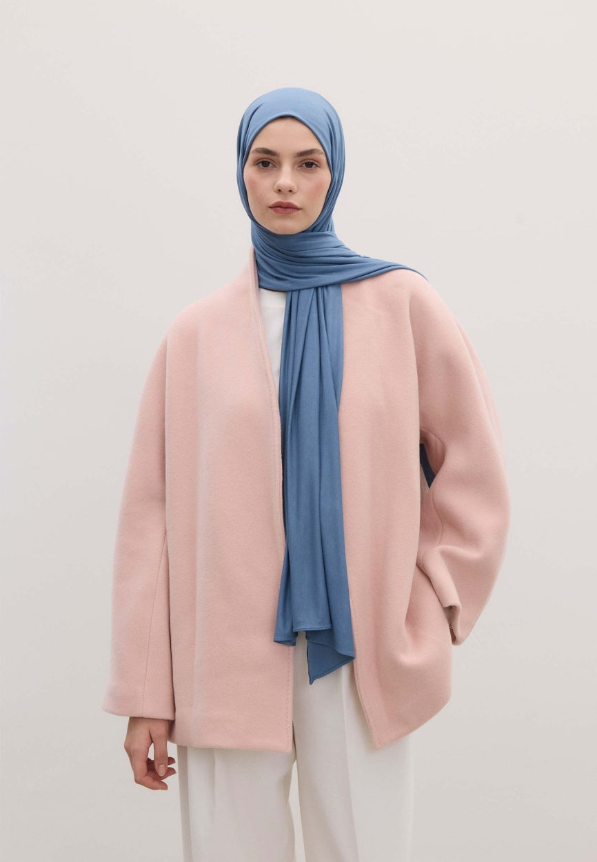 Qivola Bamboo Jersey Scarf in Blue, side view (variant 1)