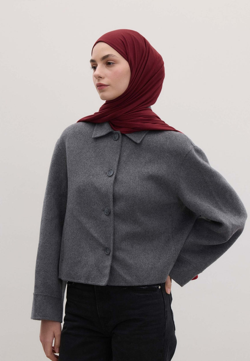 Qivola Bamboo Jersey Scarf in Burgundy, back view (variant 1)