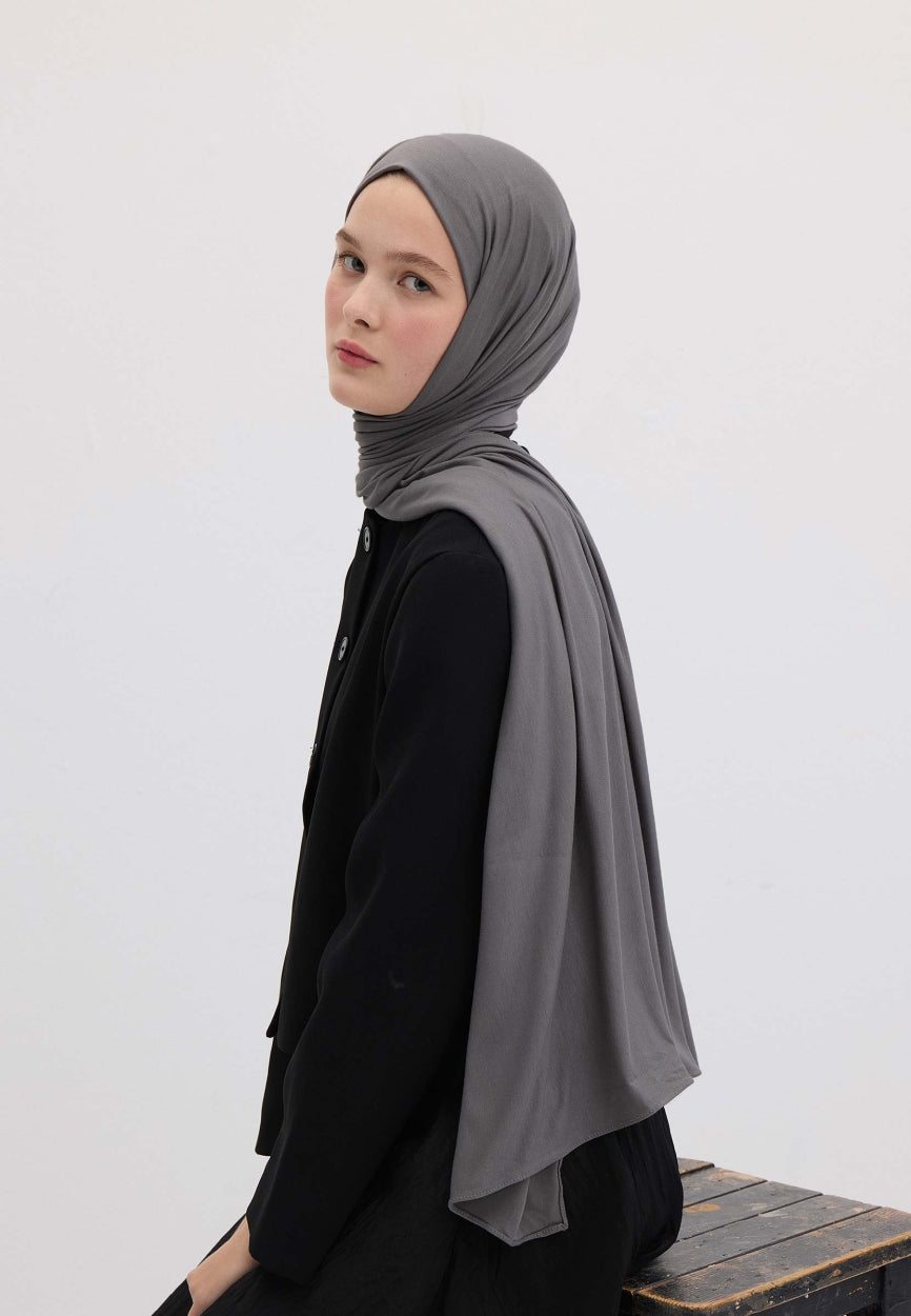 Qivola Bamboo Jersey Scarf in Dark Grey, front view