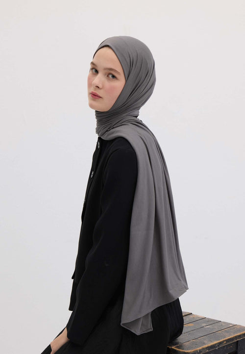 Qivola Bamboo Jersey Scarf in Dark Grey, front view
