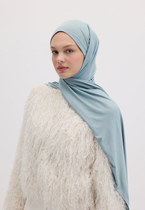 Qivola Bamboo Jersey Scarf in Light Blue, side view