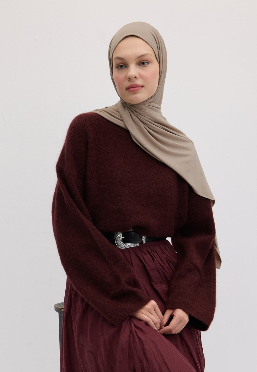 Qivola Bamboo Jersey Scarf in Mink, back view