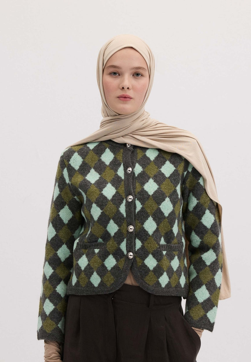 Qivola Bamboo Jersey Scarf in Nude, detail view