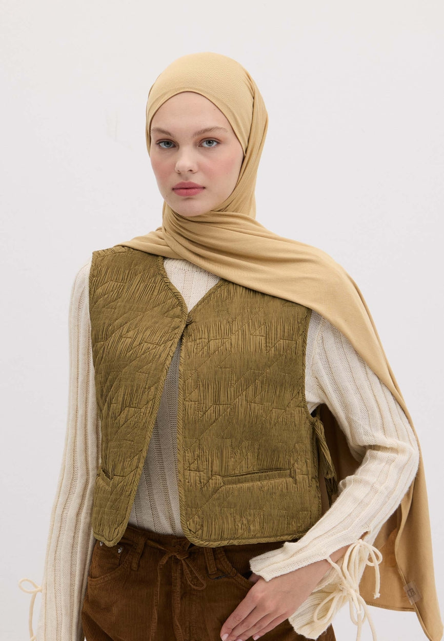 Qivola Bamboo Jersey Scarf in Sahara, front view