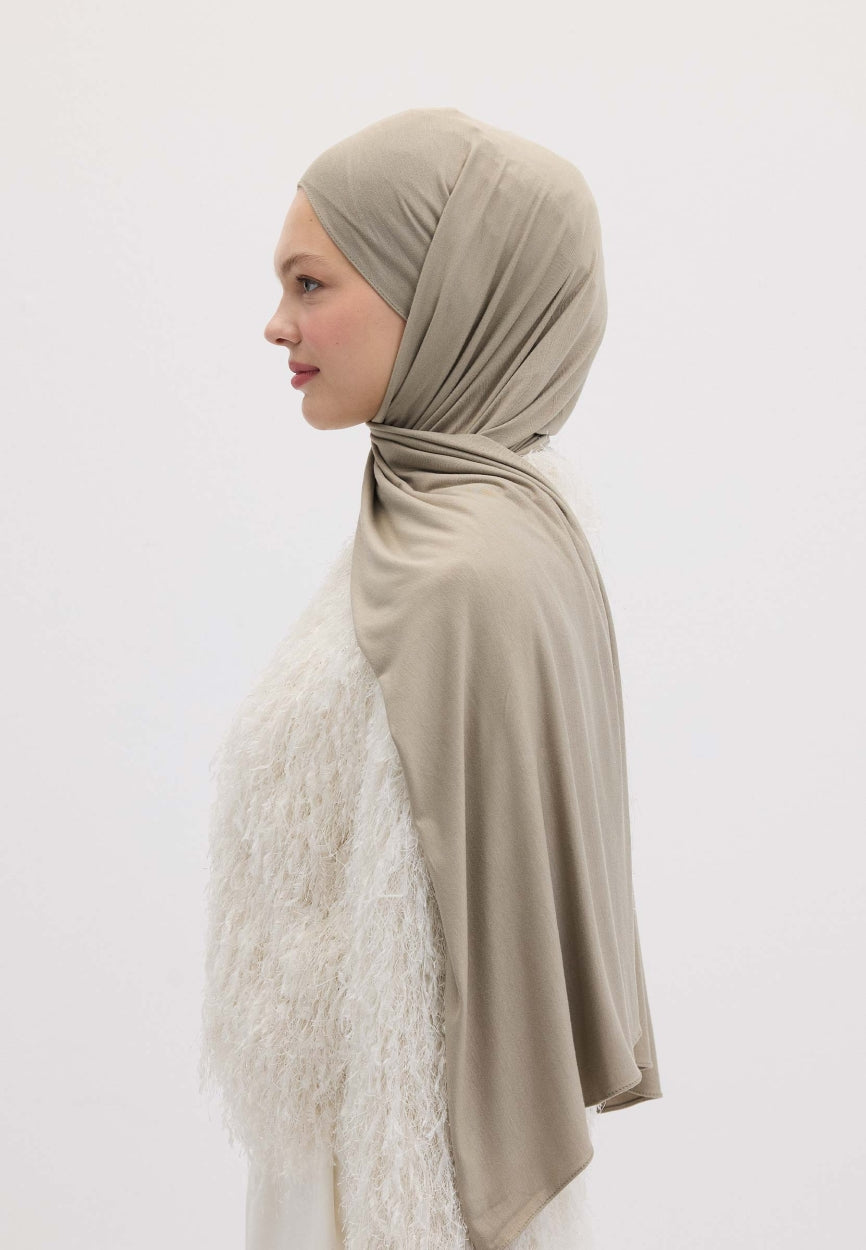 Qivola Bamboo Jersey Scarf in Warm Grey, back view