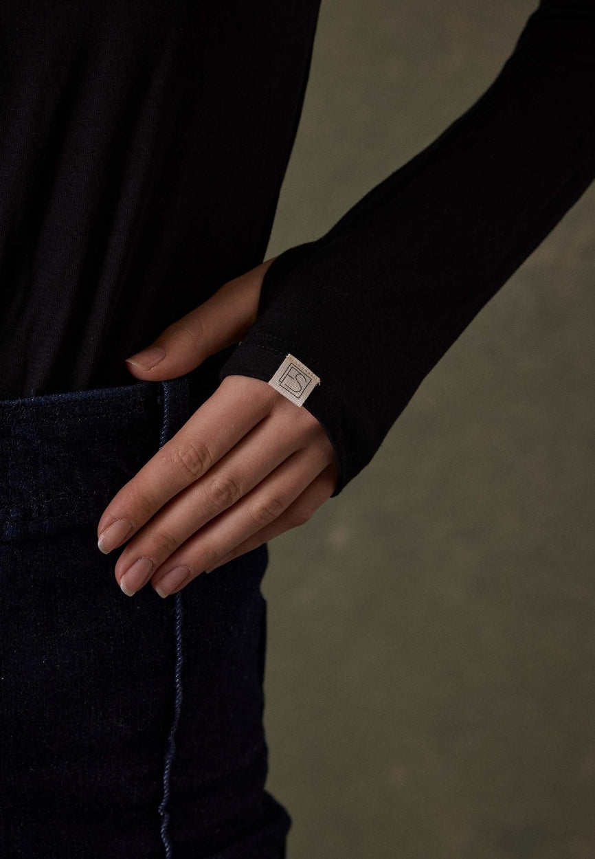 Back view of Black Bonnet Head Body displaying full coverage design