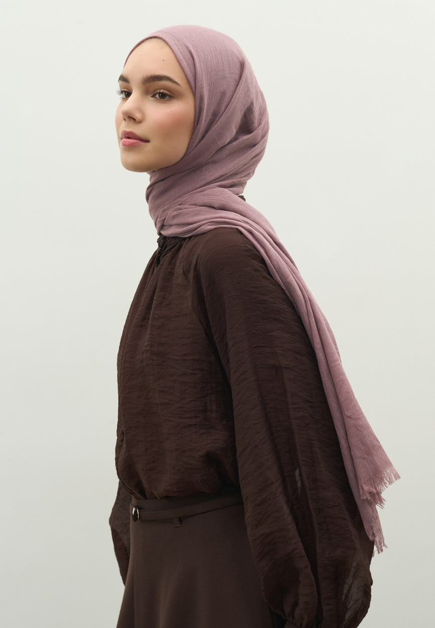 Dried Cashmere Textured Scarf side angle showing elegant silhouette
