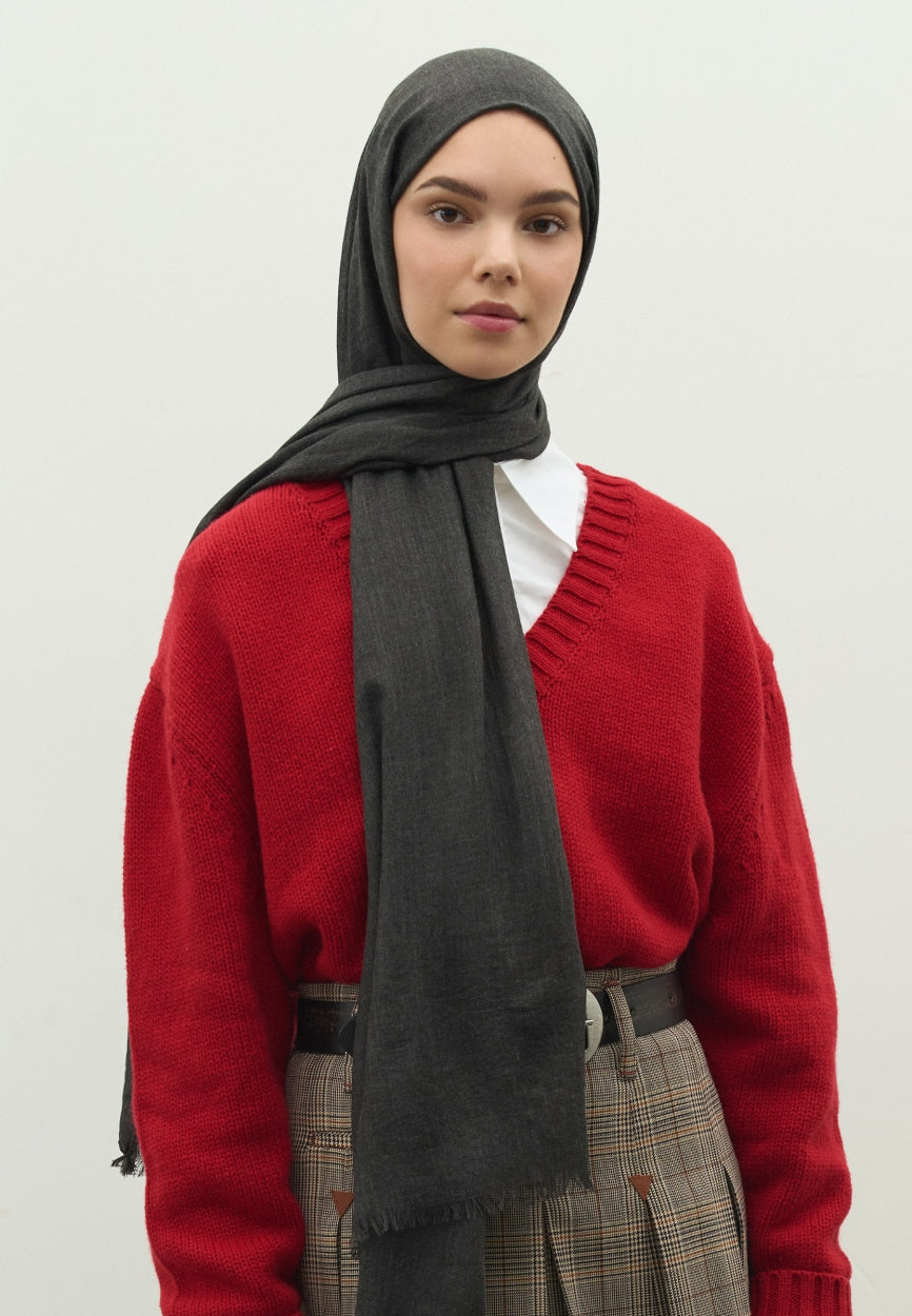 Back view of Anthracite Cashmere Textured Scarf displaying full coverage design