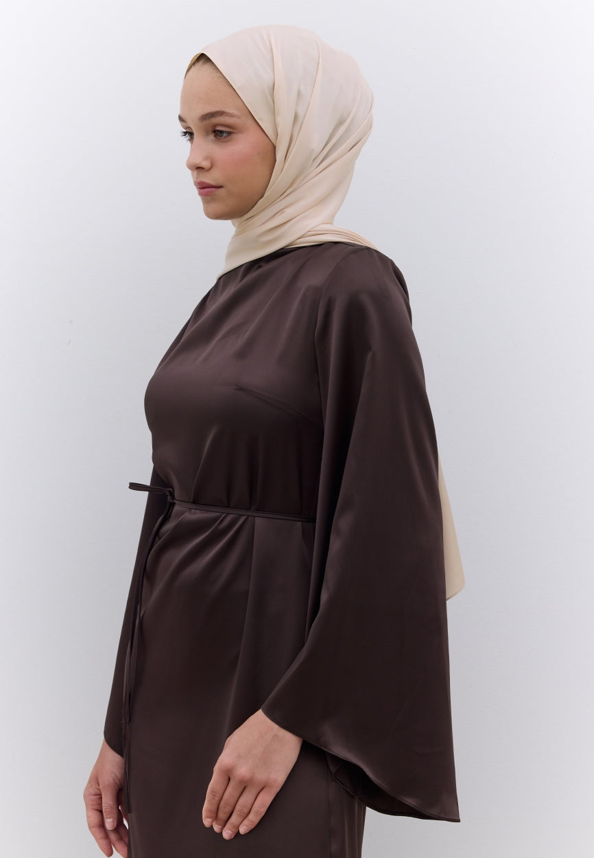Qivola Premium Chiffon Scarf in Beige, back view