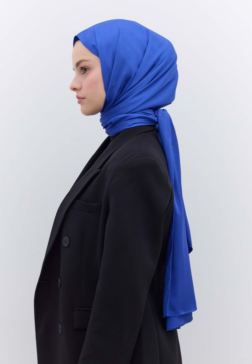 Qivola Premium Chiffon Scarf in Blue, back view (variant 2)