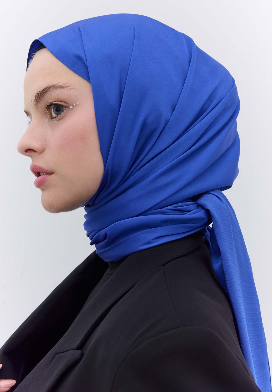 Qivola Premium Chiffon Scarf in Blue, side view (variant 2)