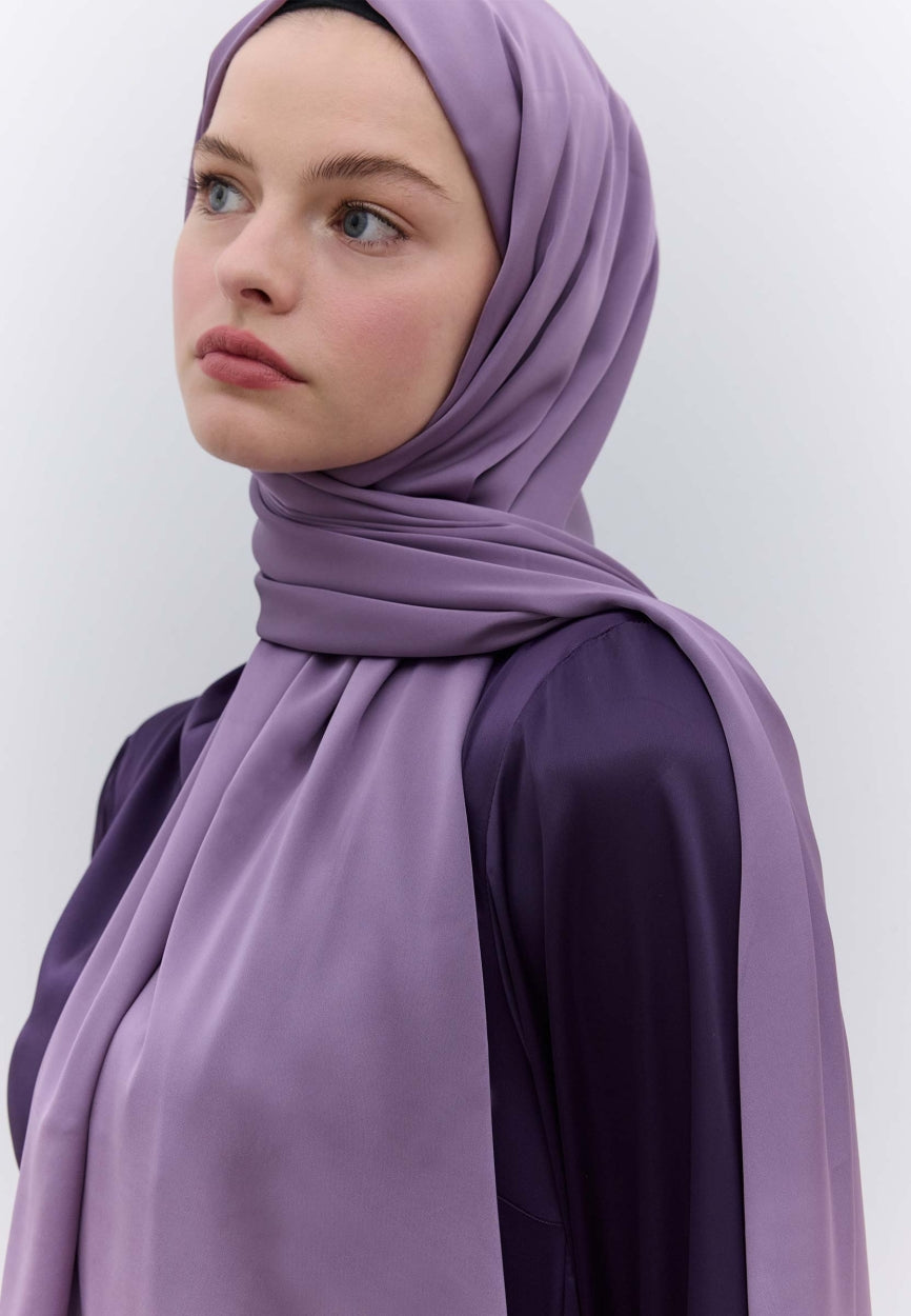 Qivola Premium Chiffon Scarf in Lilac, front view