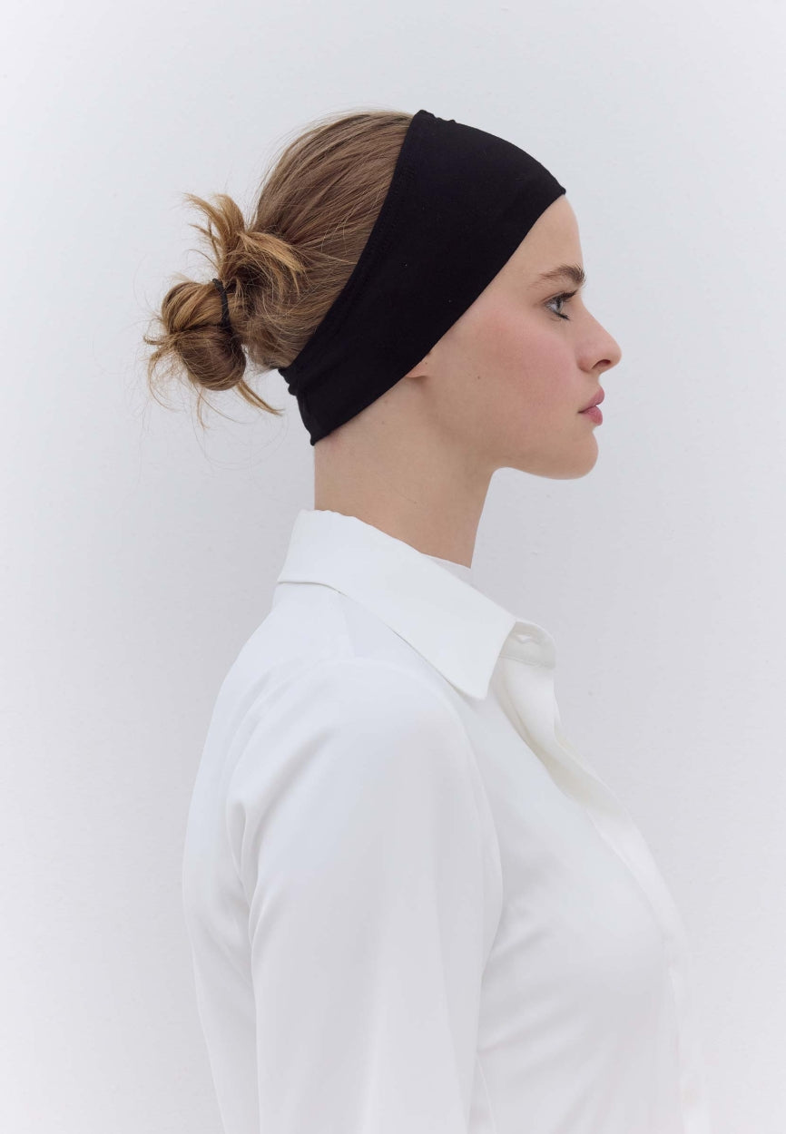 Black Silicone Bandana side angle showing elegant silhouette