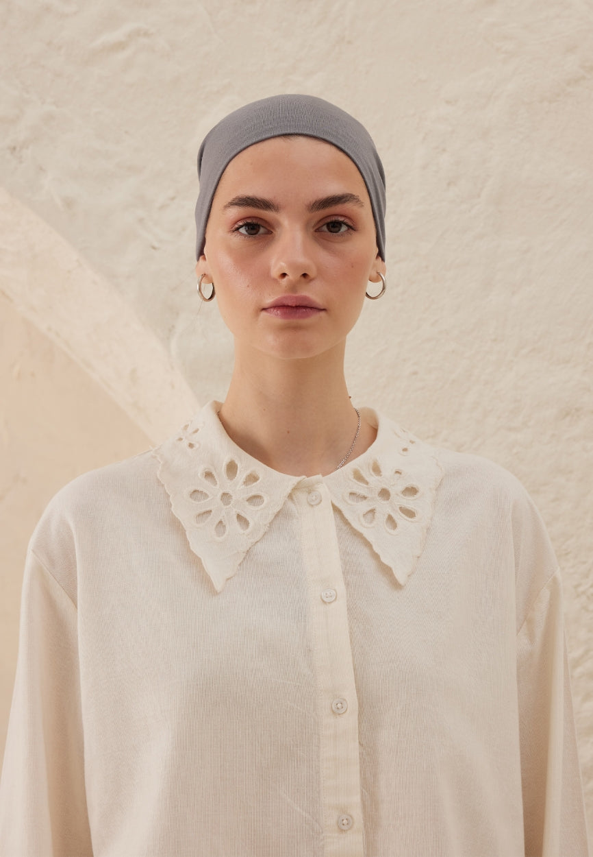 Front view of Smoked Silicone Non-Slip Bonnet, modest Scarf for weddings