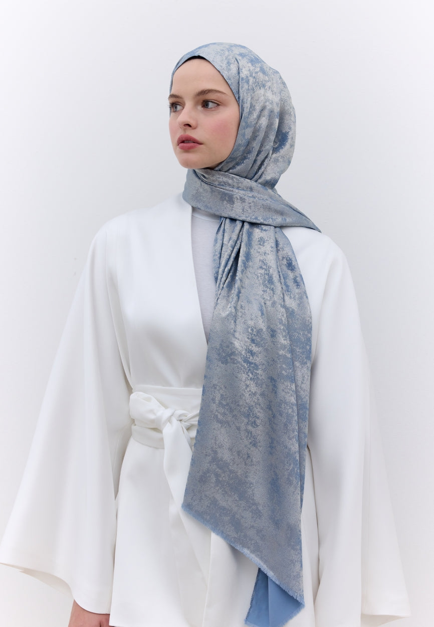 Qivola Silky Shimmery Scarf in Blue, front view