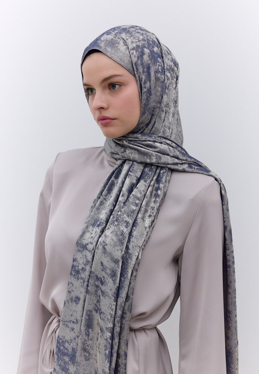 Qivola Silky Shimmery Scarf in Indigo, side view